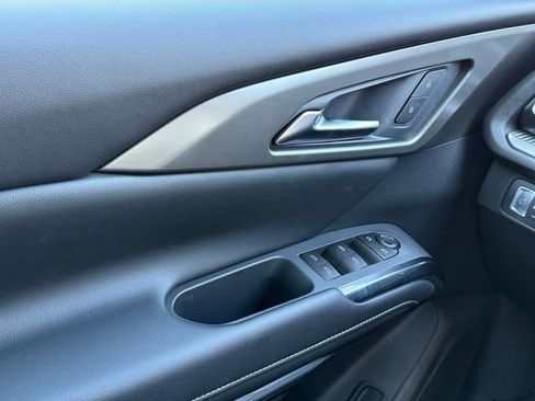 New 2026 Chevrolet Traverse LT w/ Driver Confidence Package FWD image 34