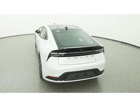 New 2026 Toyota Prius Plug-In Hybrid image 6