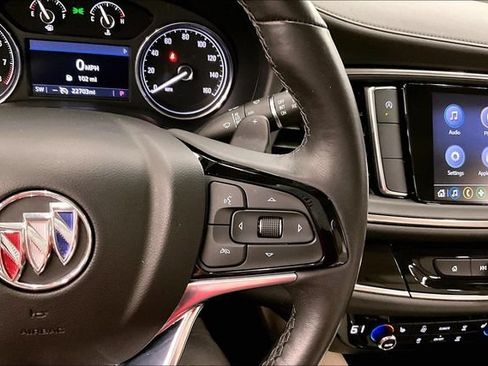 Used 2023 Buick Enclave Essence w/ Sport Touring Edition FWD image 27