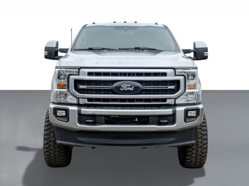 Used 2020 Ford F250 Lariat w/ Lariat Ultimate Package image 3