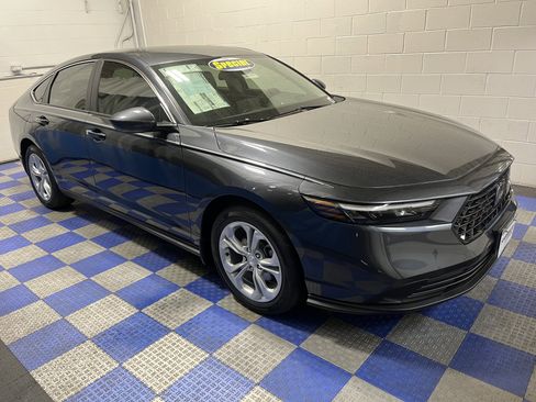 New 2025 Honda Accord LX image 2