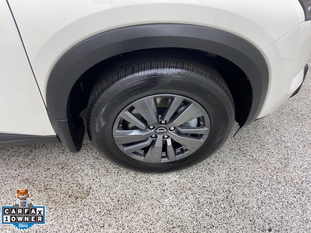 Used 2025 Nissan Pathfinder S FWD image 5