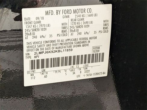 Used 2019 Lincoln Nautilus Select image 33