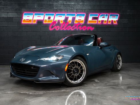 Used 2020 MAZDA MX-5 Miata Grand Touring image 1