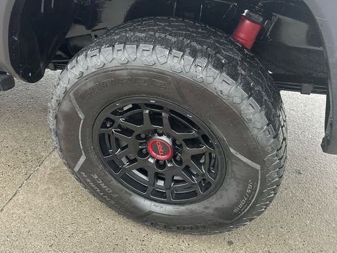 Used 2022 Toyota Tacoma TRD Pro image 10