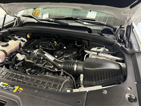 Used 2023 Jeep Grand Cherokee Altitude image 39