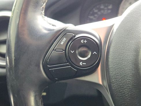 Used 2017 Toyota 86 image 19