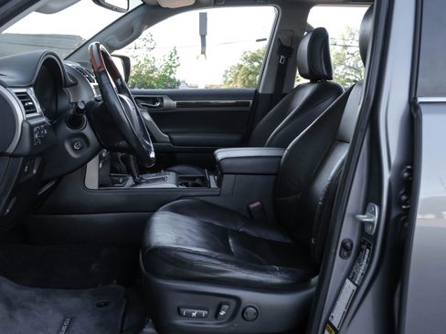 Used 2015 Lexus GX 460 w/ Premium Package image 4