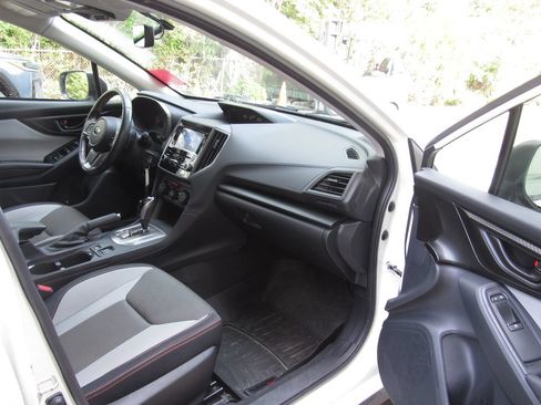 Used 2019 Subaru Crosstrek 2.0i Premium w/ Popular Package #2 AWD/4WD image 16
