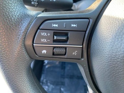Used 2026 Honda HR-V LX image 21