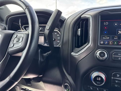 Used 2022 GMC Sierra 1500 AT4 w/ AT4 Premium Package AWD/4WD image 20