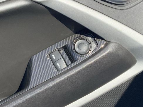 Used 2018 Chevrolet Camaro SS image 20