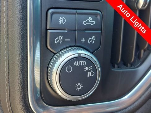 Used 2021 GMC Sierra 1500 Elevation w/ LPO, Elevation Black Package AWD/4WD image 26