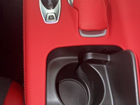 Used 2025 Chevrolet Corvette Stingray w/ Z51 Performance Package image 16