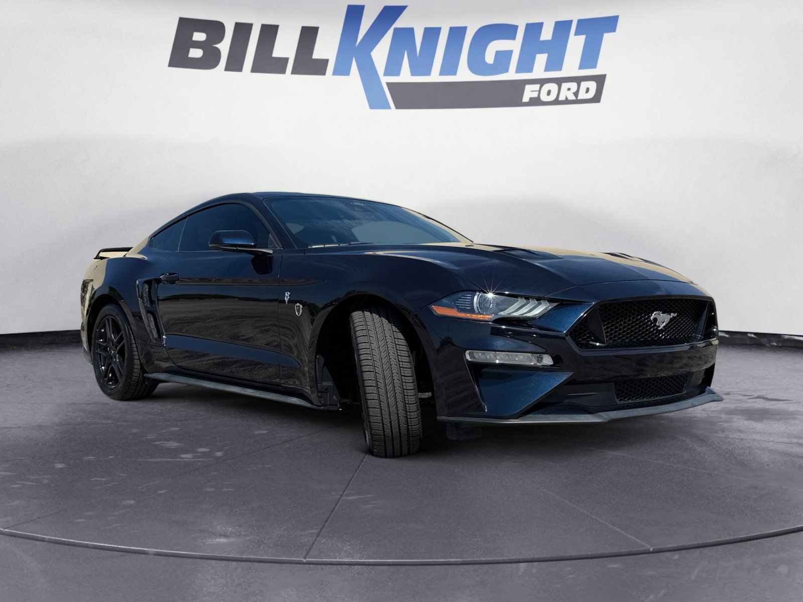 Used 2021 Ford Mustang GT Premium w/ Equipment Group 401A RWD image 7