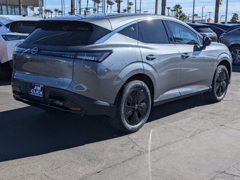 New 2026 Nissan Murano SV image 2