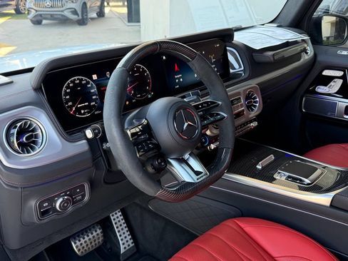 Certified 2025 Mercedes-Benz G 63 AMG 4MATIC image 21