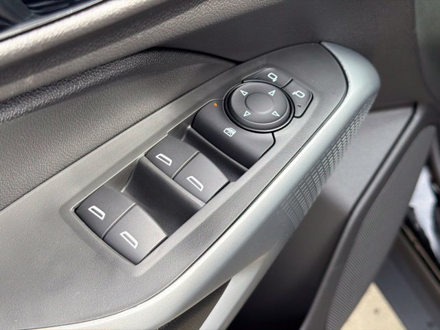 New 2026 Chevrolet Trax LS w/ LS Convenience Package FWD image 8