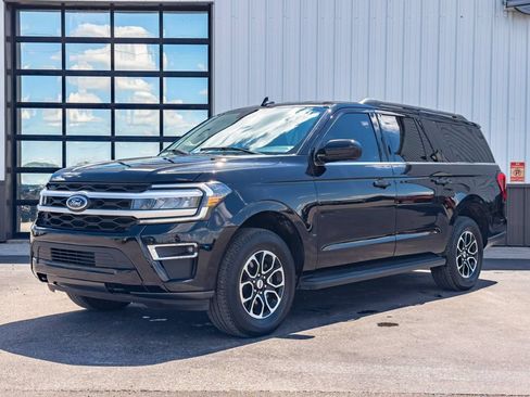 Used 2022 Ford Expedition Max XLT AWD/4WD image 1