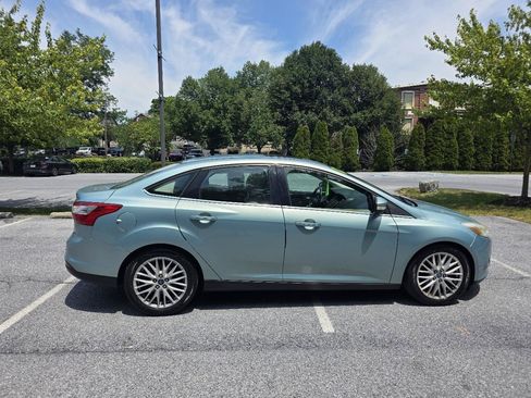 Used 2012 Ford Focus SEL FWD image 7