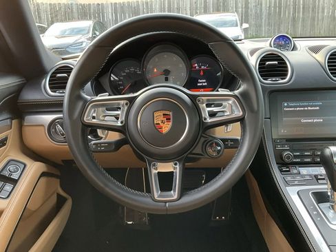 Used 2017 Porsche 718 Cayman S image 23