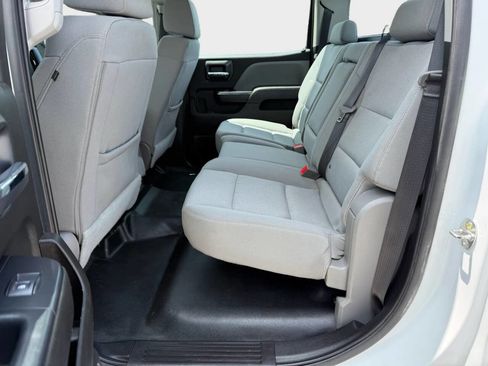 Used 2019 Chevrolet Silverado 2500 W/T AWD/4WD image 8