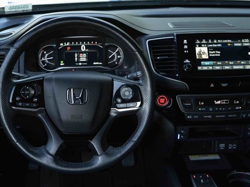 Used 2023 Honda Passport Elite image 19