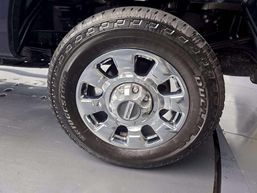 Used 2025 Ford F350 Lariat w/ Lariat Ultimate Package AWD/4WD image 19