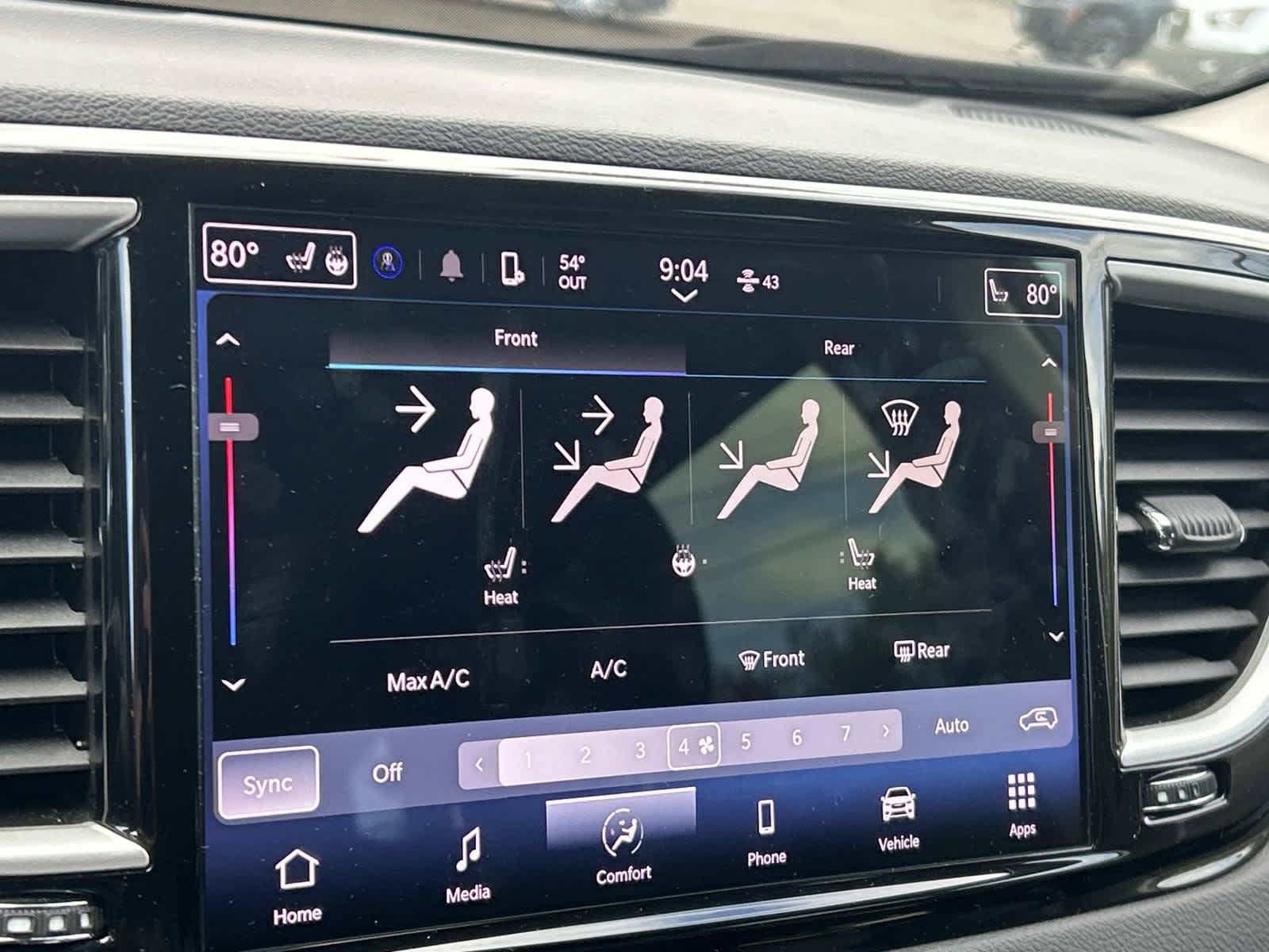 Used 2024 Chrysler Pacifica Touring-L FWD image 35