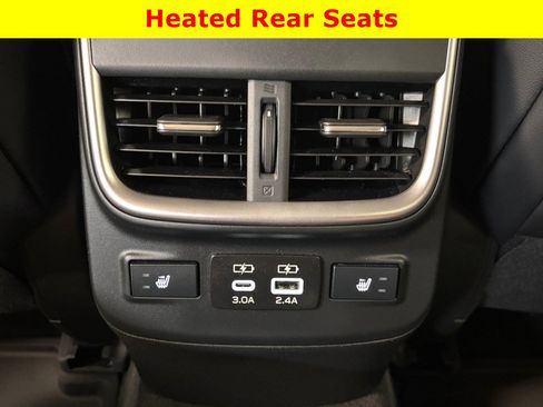 Used 2024 Subaru Outback Touring XT AWD/4WD image 32