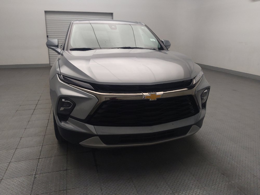 Used 2025 Chevrolet Blazer LT FWD image 14