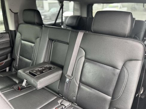 Used 2016 GMC Yukon XL SLT w/ Open Road Package image 23