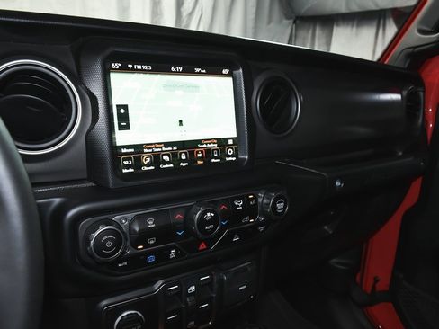Used 2023 Jeep Wrangler Unlimited w/ 8.4" Radio Group image 35