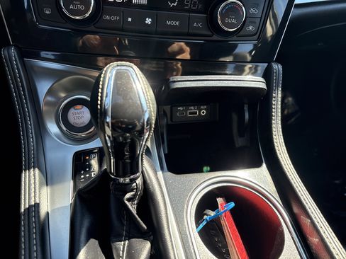 Used 2023 Nissan Maxima SL image 32