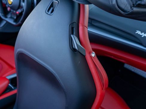 Certified 2019 Ferrari Portofino image 53