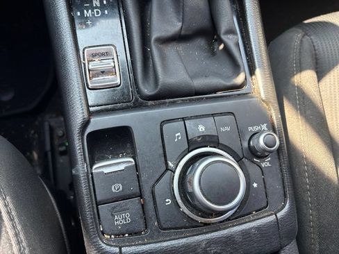Used 2021 MAZDA CX-3 Sport FWD image 18
