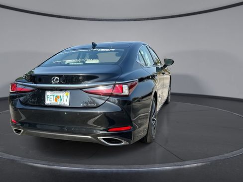 Used 2025 Lexus ES 350 w/ Premium Package FWD image 11