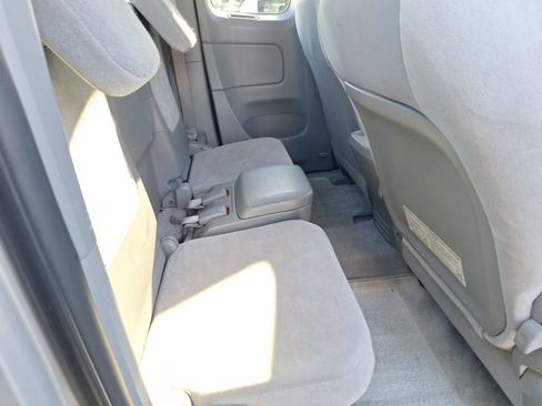 Used 2011 Toyota Tacoma 4x4 Access Cab V6 image 31