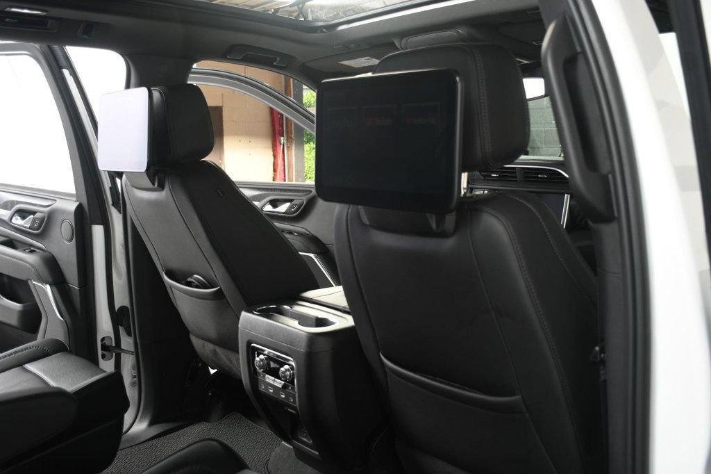 Used 2024 GMC Yukon XL Denali AWD/4WD image 36