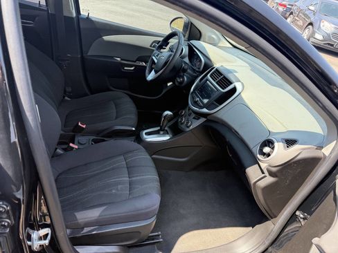 Used 2018 Chevrolet Sonic LT image 14