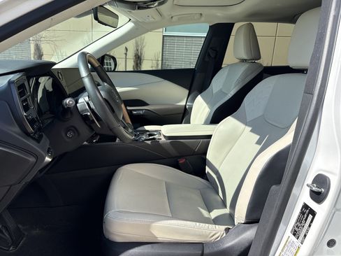 Used 2024 Lexus RX 350 Premium w/ Cold Area Package image 16