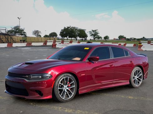 Used 2017 Dodge Charger R/T Scat Pack w/ Beats Audio Group RWD image 5