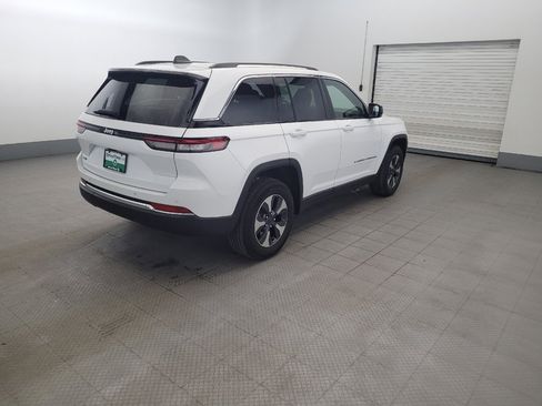 Used 2022 Jeep Grand Cherokee Limited 4xe AWD/4WD image 9