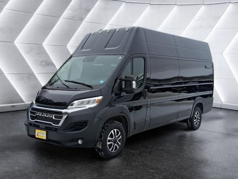 Used 2024 RAM ProMaster 3500 w/ Quick Order Package 22G SLT image 2