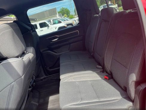 Used 2020 RAM 1500 Big Horn AWD/4WD image 9