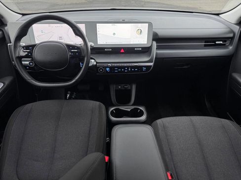 Used 2023 Hyundai Ioniq 5 SE image 7