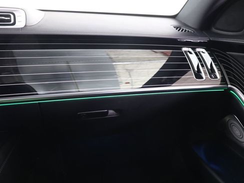 Used 2022 Mercedes-Benz S 500 4MATIC w/ AMG Line Package image 23