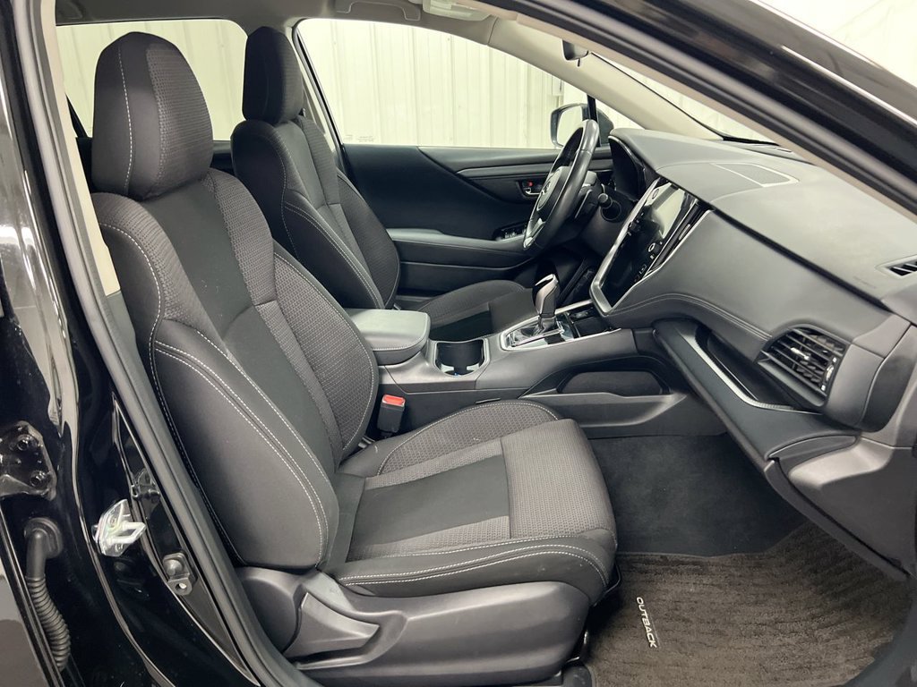 Used 2023 Subaru Outback Premium AWD/4WD image 21