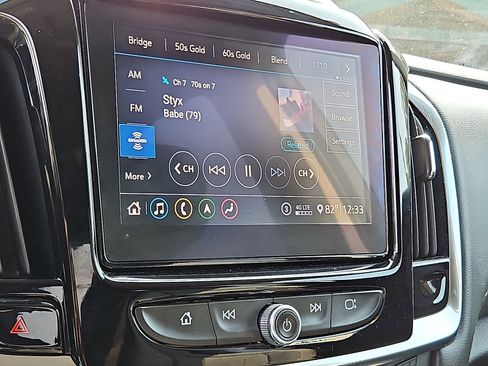 Certified 2021 Chevrolet Traverse Premier w/ LPO, Floor Liner Package image 18