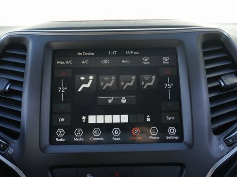 Used 2019 Jeep Cherokee Trailhawk w/ Cold Weather Group image 54